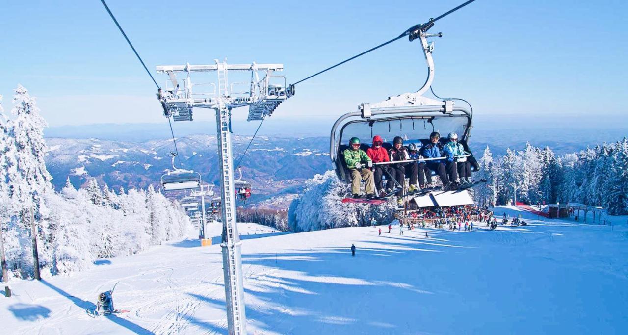Pohorje Village Wellbeing Resort - Forest Apartments Videc 霍茨科波霍尔耶 外观 照片
