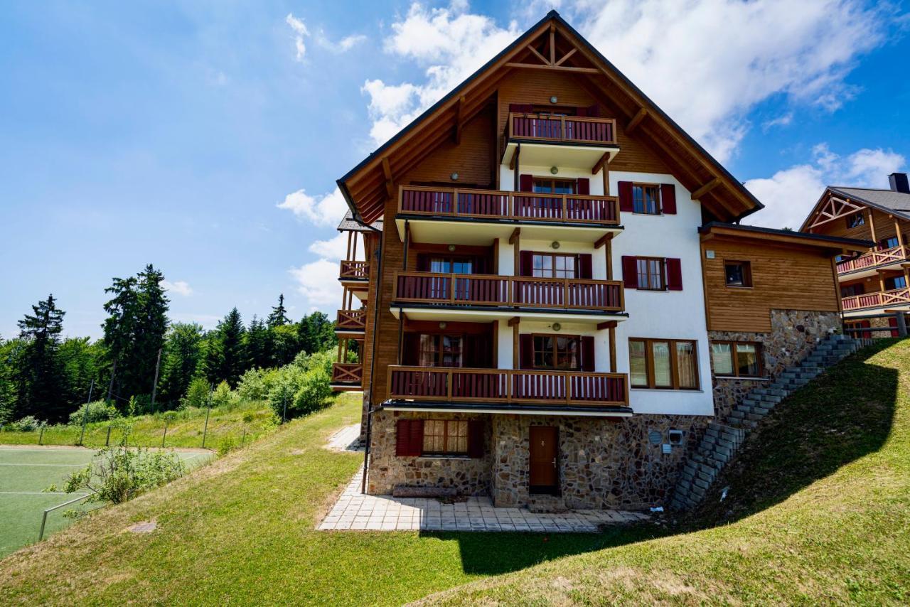 Pohorje Village Wellbeing Resort - Forest Apartments Videc 霍茨科波霍尔耶 外观 照片